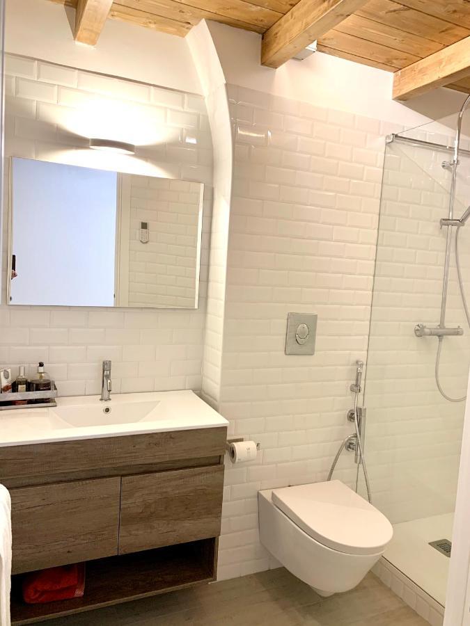Nice Downtown Loft Apartment โรม ภายนอก รูปภาพ