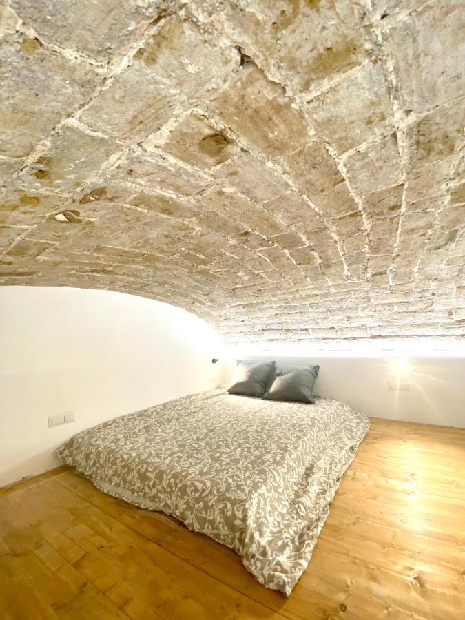 Nice Downtown Loft Apartment โรม ภายนอก รูปภาพ