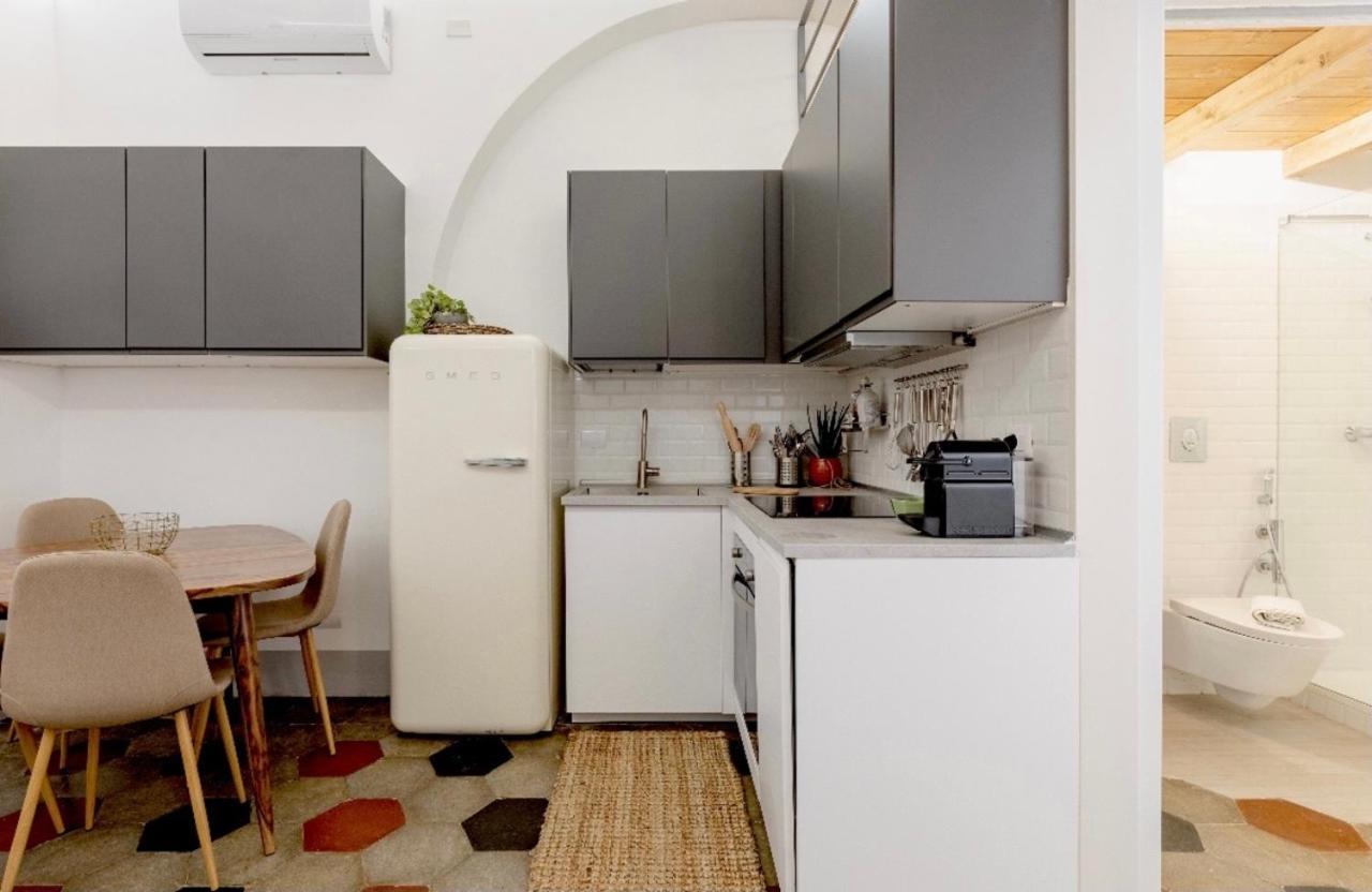 Nice Downtown Loft Apartment โรม ภายนอก รูปภาพ